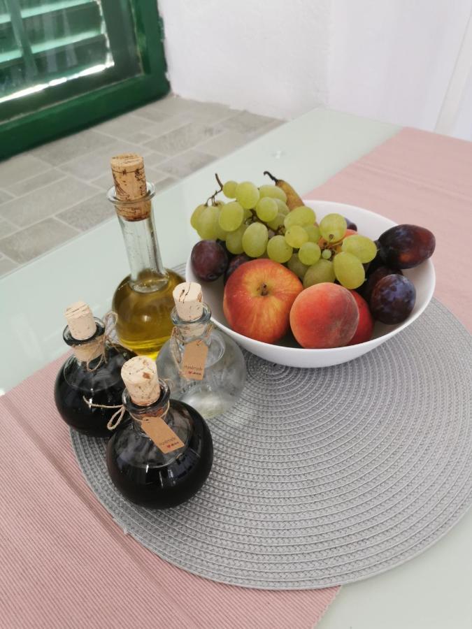Apartment Mari Ostrvica Zewnętrze zdjęcie
